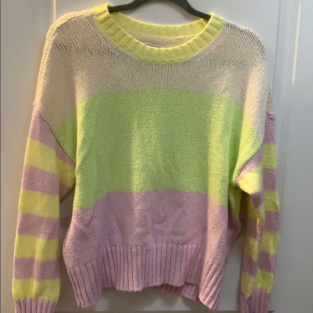 Color full American Eagle sweater